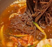 Korean Cold Noodles with Bold Flavor