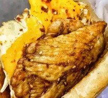 Braised Pork Belly in Flatbread
