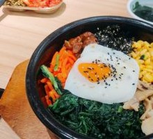 Intangible Heritage Stone Pot Rice