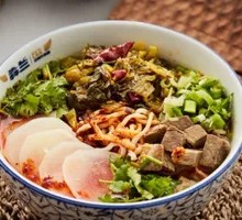 Sour Cabbage Beef Noodles