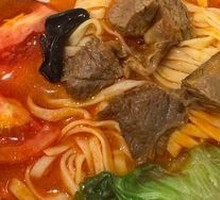 Premium Homemade Tomato Beef Shank Noodles