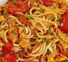 Tomato Noodles with Sauce