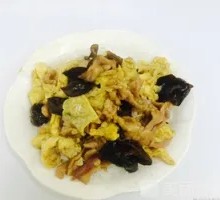 Sour-Spicy Wood Ear Mushroom Rice Bowl