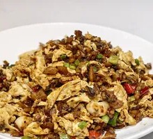 Grandmother's Vegetable Stir-Fried with Eggs