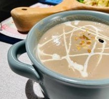 松子奶油蘑菇汤