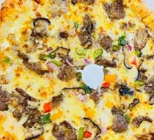 Stir-fried Beef Pizza
