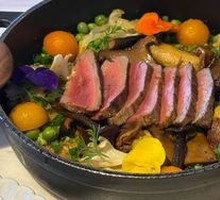 莫奈花园野菌牛排饭