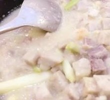 Taro and Euryale Soup