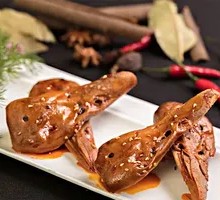 Sweet and Spicy Duck Head