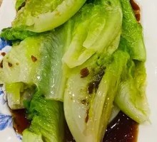 Stir-Fried Lettuce with Oyster Sauce
