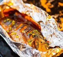 Aluminum-Paper Crucian Carp