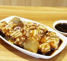 Cold-mixed pork skin jelly