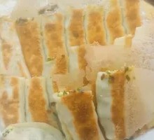 素韭菜鸡蛋锅贴