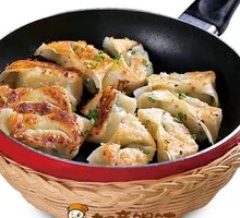 Fresh Pork and Napa Cabbage Dumplings