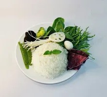 金针菇火腿鸡蛋烫饭