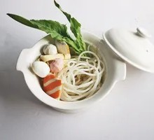 招牌酸菜肥牛米线