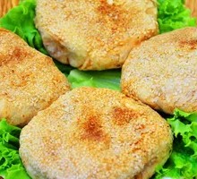 Meat-filled flatbread