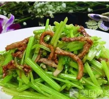 Stir-fried Celery with Pork over Rice