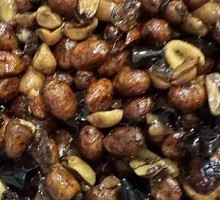 油捞酱香花生米