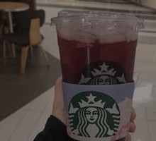 Ice-Shaken Raspberry Blackcurrant