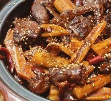 Clay Pot Black Duck Stew