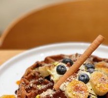 巧克力坚果焦糖香蕉酸奶油华夫