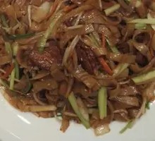 牛肉炒牛河