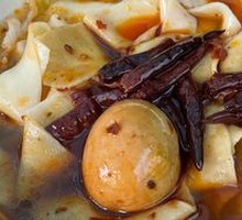 精品牛肉面板面小份