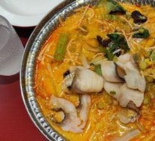 Fish Slices with Fresh Vegetables from Kaili