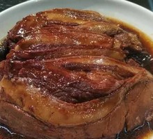Preserved Vegetable Braised Pork