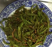 Shredded Pork with Green Beans