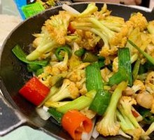 Spicy Cauliflower in Hot Pot