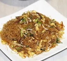 Beef Brisket Fried Rice Noodles