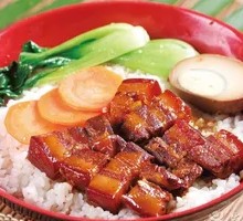 红烧肉饭可乐