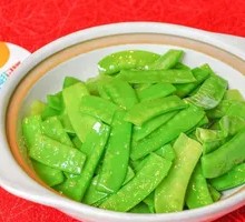 Stir-Fried Snow Peas
