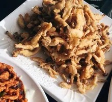 Crispy Fried Silver Carp