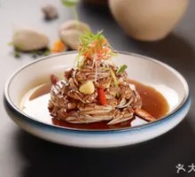 Spicy Crab Claw in Sauce