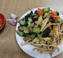 Small Portion Cold Mixed Vegetables