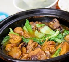 Stewed Chicken with Brown Sauce