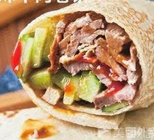 卤肉鸡蛋千张卷饼