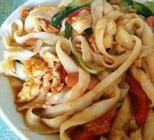 Tomato and Egg Knife-Sliced Noodles