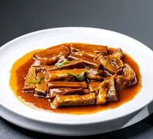 Old-Style Braised Beef Strips