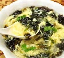 Seaweed and Egg Soup