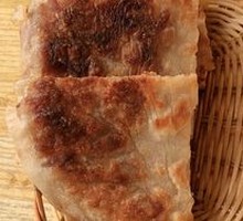 Chinese cabbage and pork dumplings