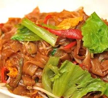 Egg and Ham Fried Rice Noodles