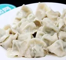 肉白菜水饺