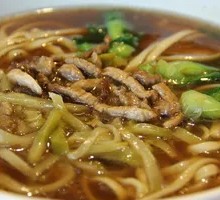 Pickled Vegetable and Pork Noodles