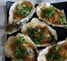 Garlic Roasted Oysters