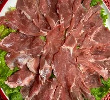 Signature Freshly Sliced Lamb