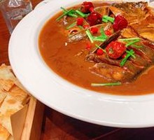 Fish Head with Flatbread